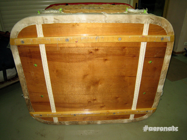 Гондола из ротанга (жесткое дно)